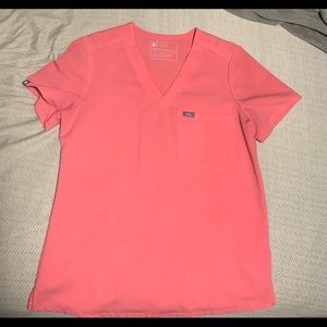 Figs Catarina top: size small: color neon pink